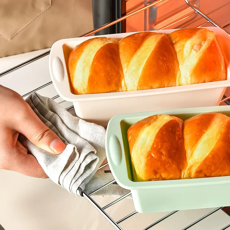 Kitchen Baking Essentials - 長方形シリコンモールド キャンディトースト イースターパン DIY キッチン用品 ケーキベーキングパン