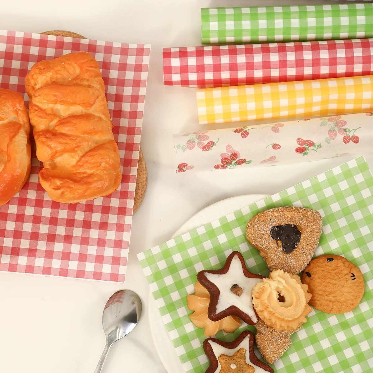 Kitchen Paper For Baking - 50 個の耐油包装紙パンサンドイッチバーガーフライ、食品グレードのワックスペーパーベーキングツールキッチンガジェットパーティーギフト用