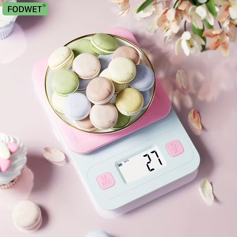 Kitchen Baking Essentials - デジタルキッチンスケール、LCDディスプレイ付き、0。 1オンス/1グラムの精度、Z機能によるゼロ調整、6種類以上の単位換算、防風・滑り止めベース、電池付属、料理、ベーキング、ジュエリー、オフィス、アウトドアでの使用に適しています、ベーキングの必需品、モダンなキッチンスケール、耐久性のあるプラスチックボディ、ゼロ調整機能付きデジタルスケール、高精度デジタルスケール、グラム計、グラムスケール、キッチンスケール、計量スケール、フードスケール