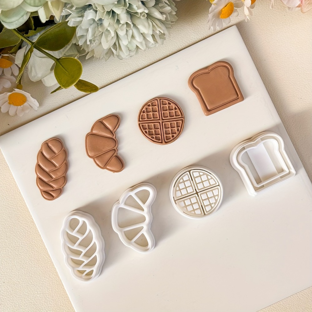 4個入りパン型クッキーカッターセット、クロワッサン、トースト - Cookie Cutter Set のレビューと価格