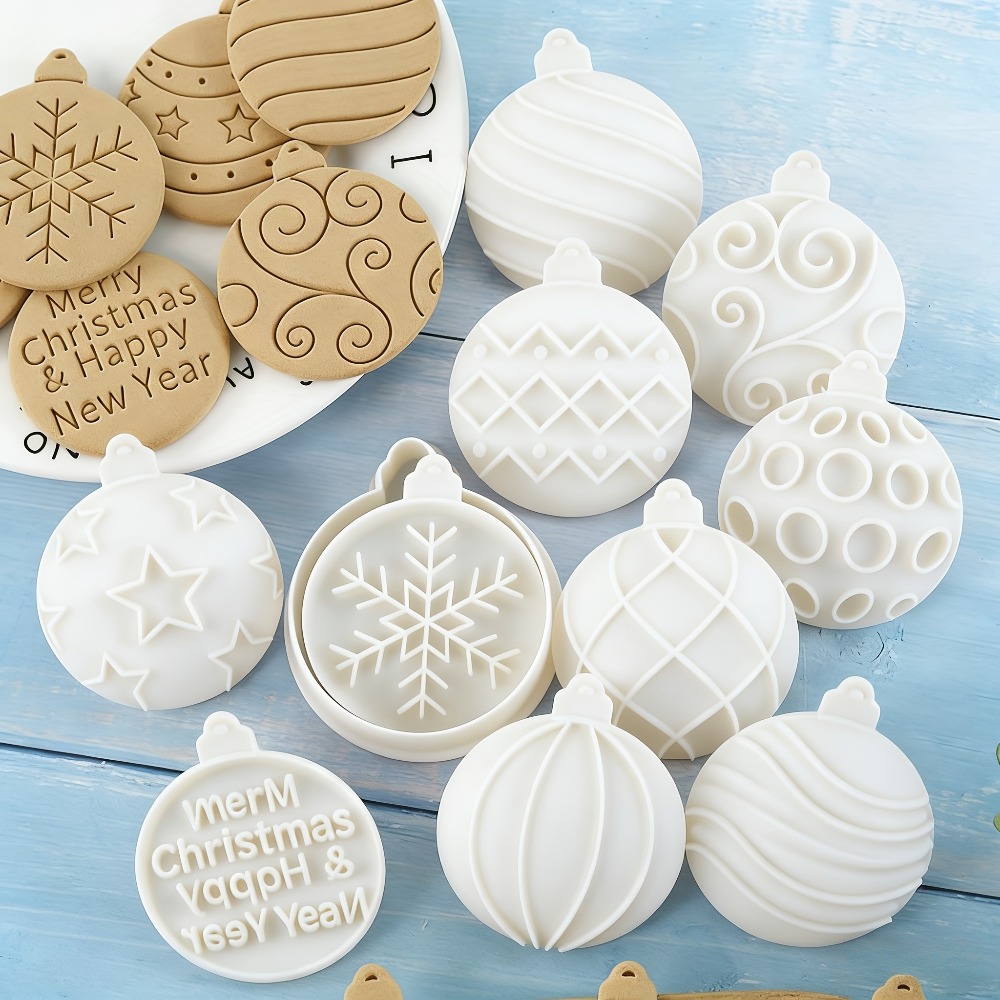 11個入りクリスマスオーナメントクッキーカッターセット、3D - Cookie Cutter Set のレビューと価格